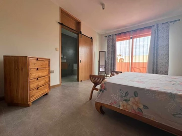 4 Bedroom Townhouse, Duplex