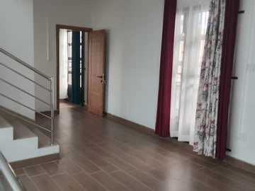 4 Bedroom Townhouse, Duplex