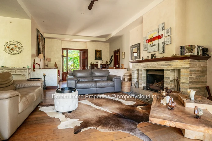 Villa meublée de 3 chambres au cœur de la nature dans le domaine golfique Heritage Villas Valriche à Bel Ombre – Ile ...