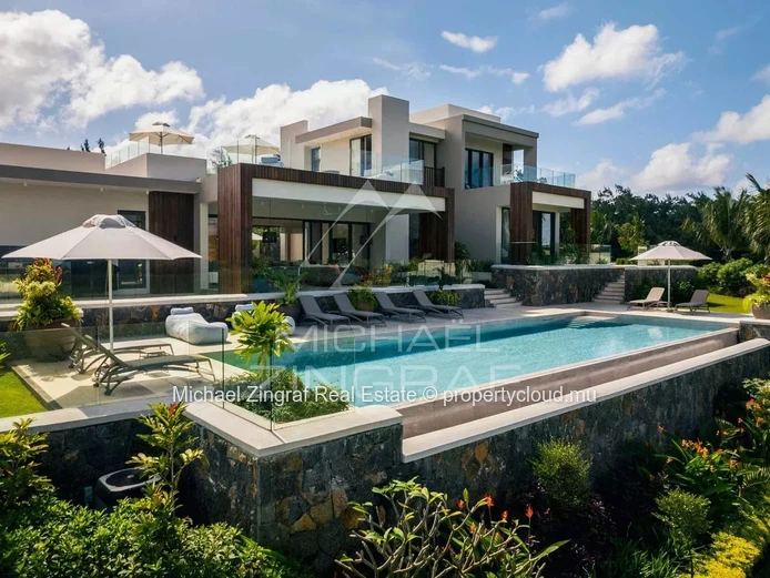 Exceptional Villa with Panoramic Views in Anahita
