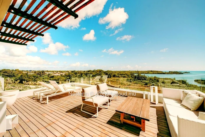 Superbe penthouse de 4 chambres avec vue mer