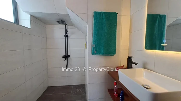 Maison / Villa - 3 chambres - Sodnac - Ref. MA89824LO
