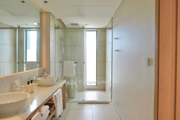 Pointe de Flacq - Upscale 6-bedroom villa