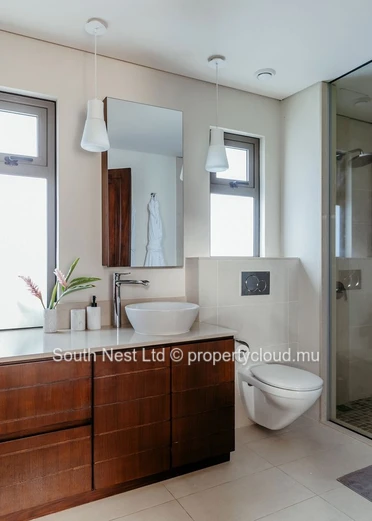 Fabuleuse villa coloniale de 6 chambres avec piscine privée dans un luxueux domaine de golf 
