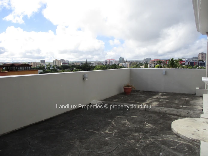 Penthouses Duplex à vendre à Quatre-Bornes