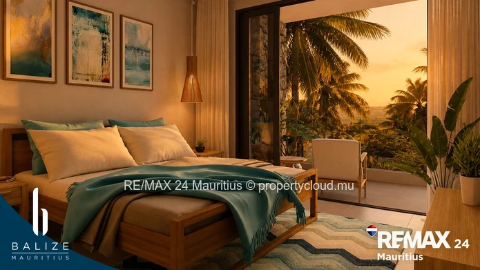 3 Bedroom Penthouse Secure Island Living: Your Coastal Retreat in Bain Boeuf, Mauritius: Private roo