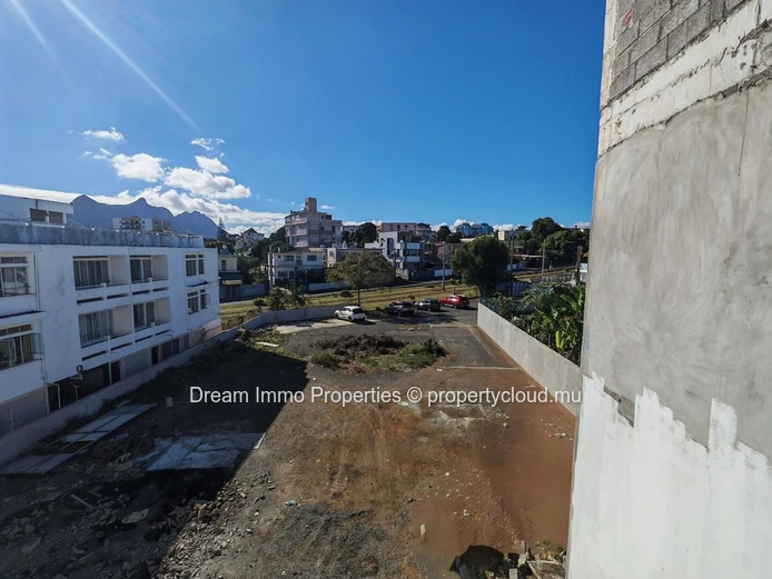 Office space for rent close to amenities in Beau Bassin – Mauritius