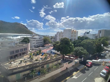 Immeuble Commercial neuf en vente à Port Louis