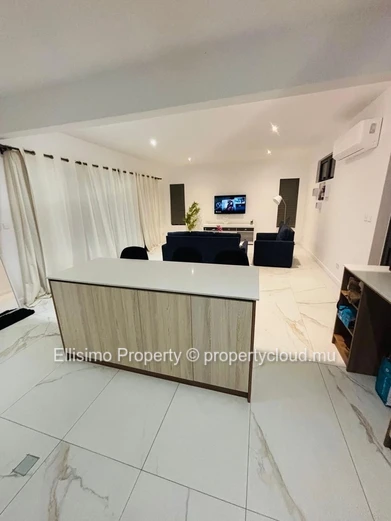 Modern Villa For Rent – Péreybère