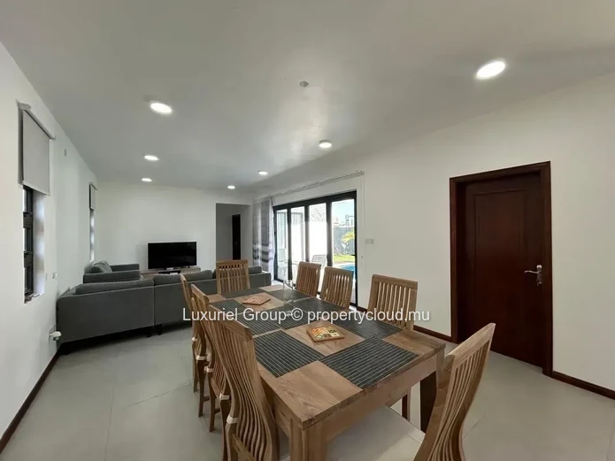Stunning Villa with Pool, Garden and Terrace in Grand Baie