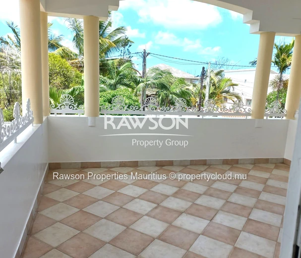Belle Maison De 4 Chambres | Grand Jardin | À 10 Min À Pied De La Plage | Pointe Aux Canonniers