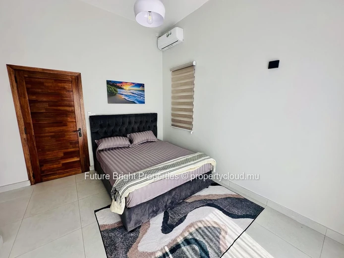 Maison Contemporaine 3 Chambres à vendre dans un Quartier Résidentiel Prisé