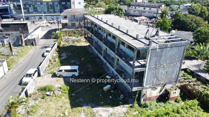 Commercial plot of 26 perches 