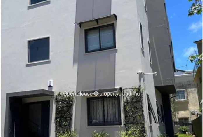 Luxurious Residential Complex in Calodyne with 5 Bedrooms and Stunning Views - Price Reduced!