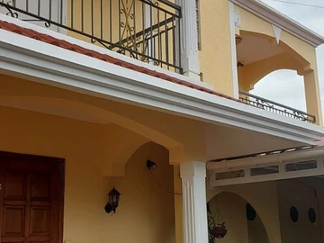 Maison de 4 Chambres
