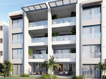 Stunning Apartments in the North, 130m² Living Space, Pool, Veranda.