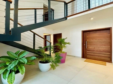 4 Bedroom Villa