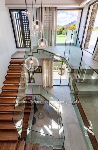 Villa 4 chambres - L’Exception suspendue entre golf & montagnes