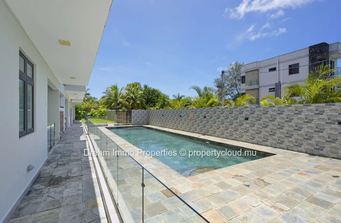 Superb furnished apartment just a stone's throw from the sea in Pereybere – Mauritius