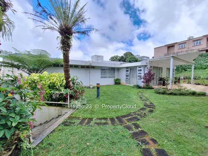 Maison / Villa - 4 chambres - Curepipe - Ref. MA93147VE