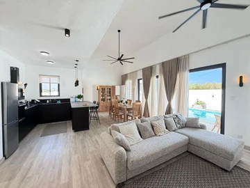 3 Bedroom Villa
