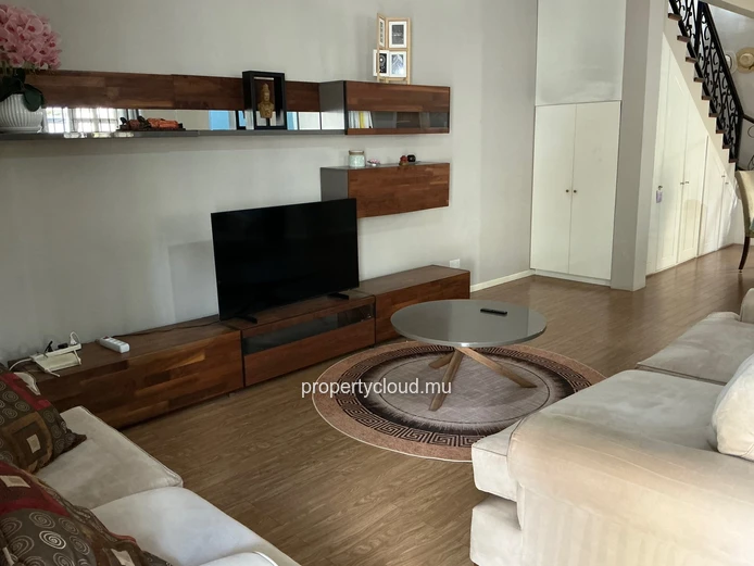 FOR RENT in Pereybere, 3-bedroom house with swimming pool, in a secure residence