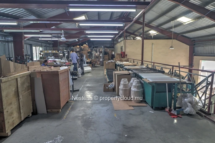 Exceptional commercial space