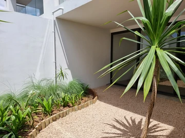 3 Bedroom Townhouse, Duplex