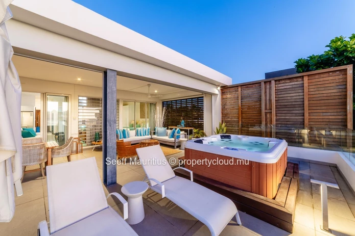 Sunsets, Serenity, Supreme Seaside Luxury