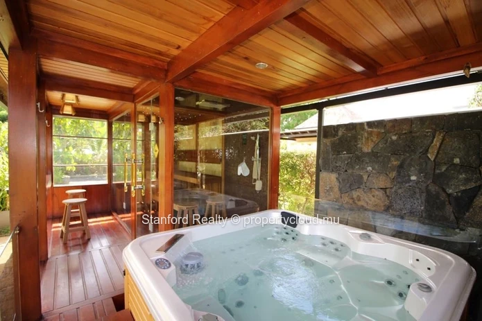 Luxury Golf Estate Villa for Sale - 4 Bedrooms, Tamarin, West Mauritius