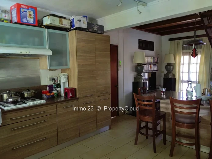 House / Villa - 3 bedrooms - Roches Brunes - Ref. MA73942VE