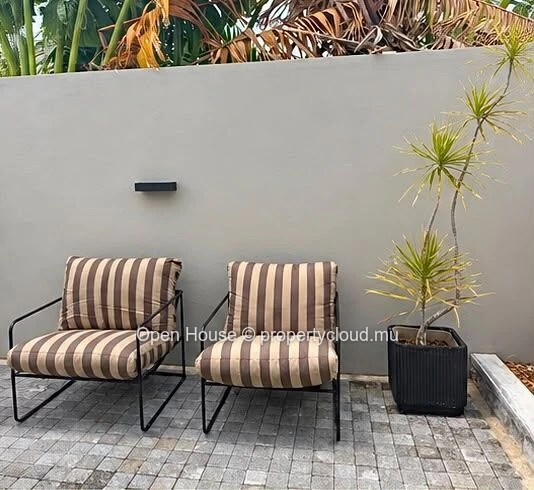 2-Bedroom Furnished Villa for Rent in Grand Baie with Pool