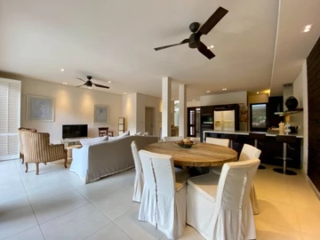 Townhouse, Duplex de 3 Chambres