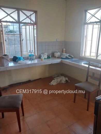 4 Bedrooms House for Sale – Beau-Bassin 
