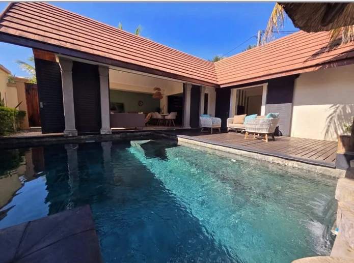 Furnished 1-Bedroom Villa with Private Pool in Pereybere