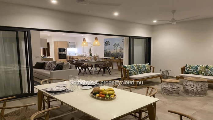 Aqualinea Apartment