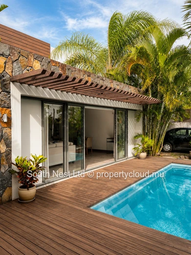 Villa contemporaine de 3 chambres en suite avec piscine privée dans une résidence sécurisée