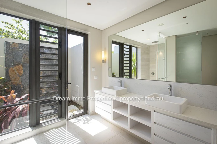 Vue Jardin – Spacieuse Villa De 7 Ch Dans Le Quartier De The Gardens - Anahita