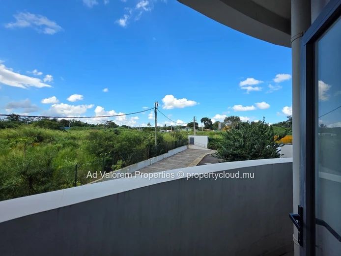 For Sale – Sky Garden Trianon – 132 m², 3-Bedroom Apartment with Pool and Rooftop Access
