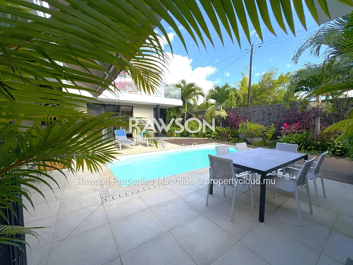 4 Bedroom Villa | Garden And Pool | Pds | Pereybere | Accessible To Foreigners | €