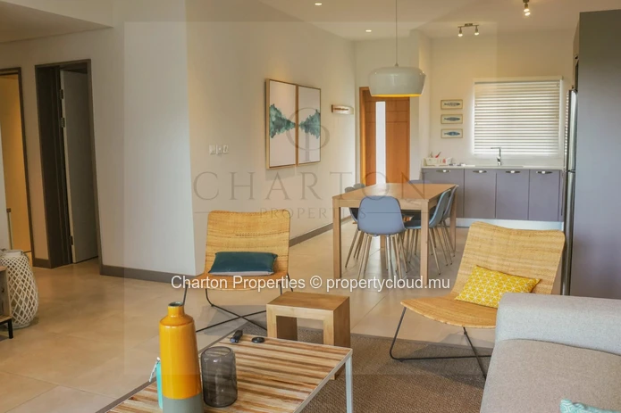 Appartement de prestige de 3 chambres au premier étage avec terrasse au cœur de Rivière Noire