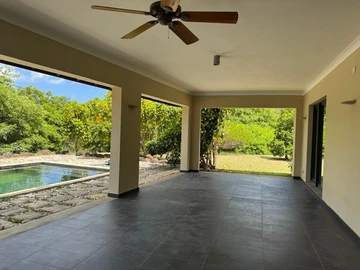 4 Bedroom Villa