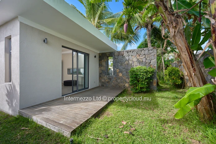 Villa Hibiscus — PDS | 221 m² | 681 m² de terrain | 840 000 €