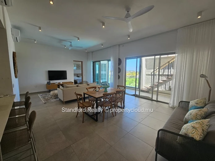 Penthouse à Louer – 3 Chambres Ensuite, Pereybere, Nord