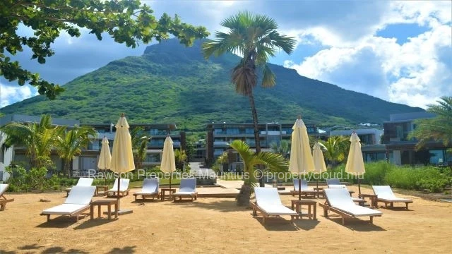 Luxury beachfront apartment for sale