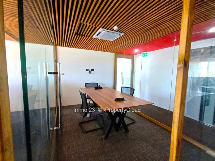 Office - 437m2 - Port Louis