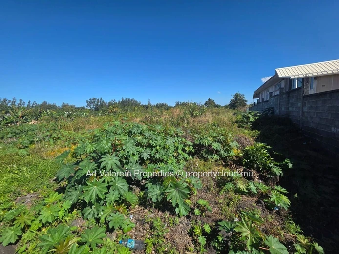 Residential Land for Sale in Riambel – Peaceful Setting with Mountain Views