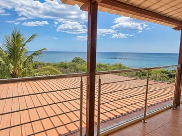 5 Bedroom Villa
