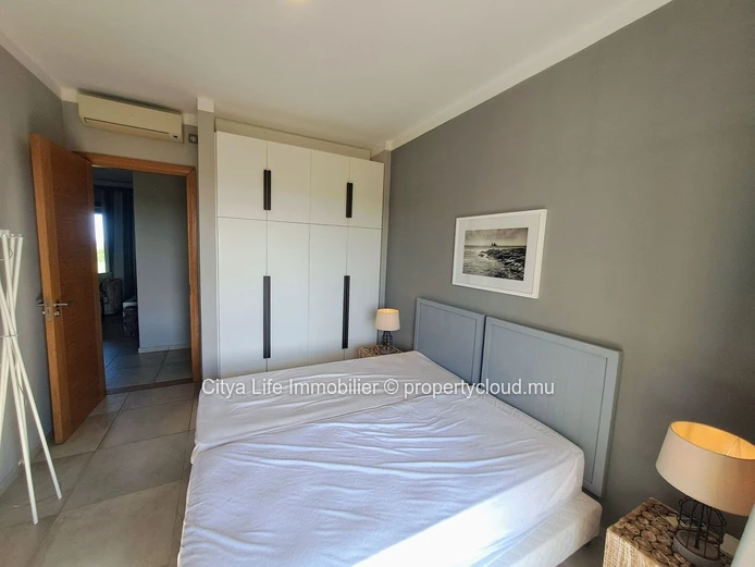 3-Bedroom Luxury Apartment for Sale in Balaclava 210m²