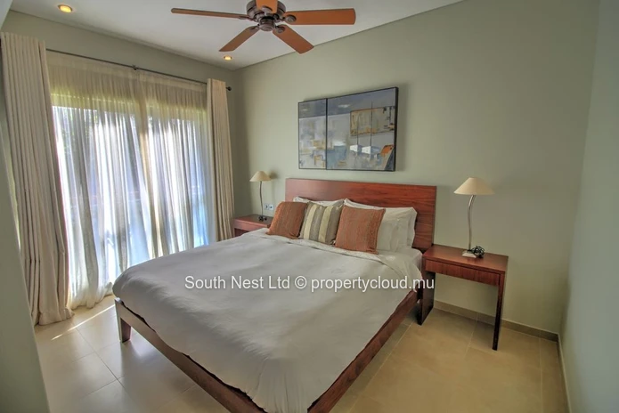 Luxury 3-Bedroom Sea View Apartment in Prestigious Golf Estate
